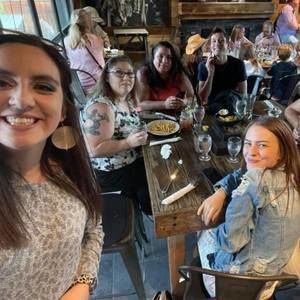 Meet your Posher, Ashley